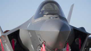 Япония иска да се присъедини към програмата за F-35