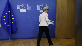 На Никулден продължават преговорите между ЕС и Великобритания за постигането