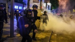 Двама загинали, около 200 ранени и над 550 арестувани след сблъсъците във Франция 