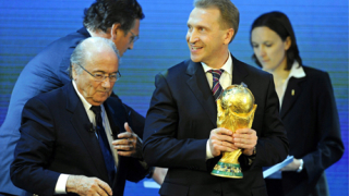 ФИФА: Не правим планове за зимно световно