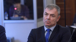 Българите търсят духа Тази позиция изрази пред БНТ бившият просветен