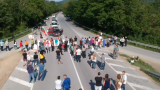Медиците от Ловеч и днес блокират пътя София-Варна