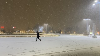 Днес облачността ще продължи да се разкъсва и намалява като