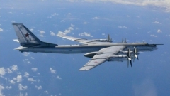 Руски стратегически бомбардировачи патрулират над Японско море