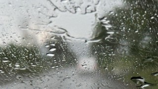 Днес времето ще бъде предимно облачно на места със слаби