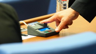 Без дебати депутатите приеха на второ гласуване Законопроект за изменение