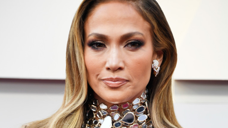 Тенденция назаем: високи яки