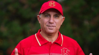 Христо Стоичков ще открие първия магазин на своя бранд H8S