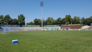 Ремонтът на стадиона на Дунав Русе на който се помещава
