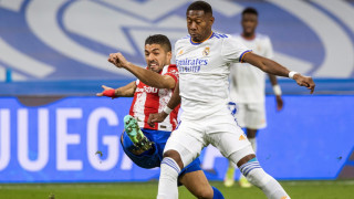 Защитникът на Реал Мадрид Давид Алаба вече тренира със