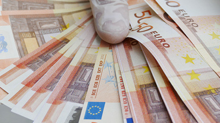 Лишават България от правото да отнема недекларирана валута