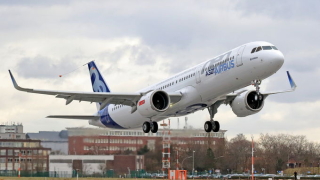 Втората най-голяма авиокомпания в САЩ обръща гръб на Boeing и купува 100 самолета от Airbus