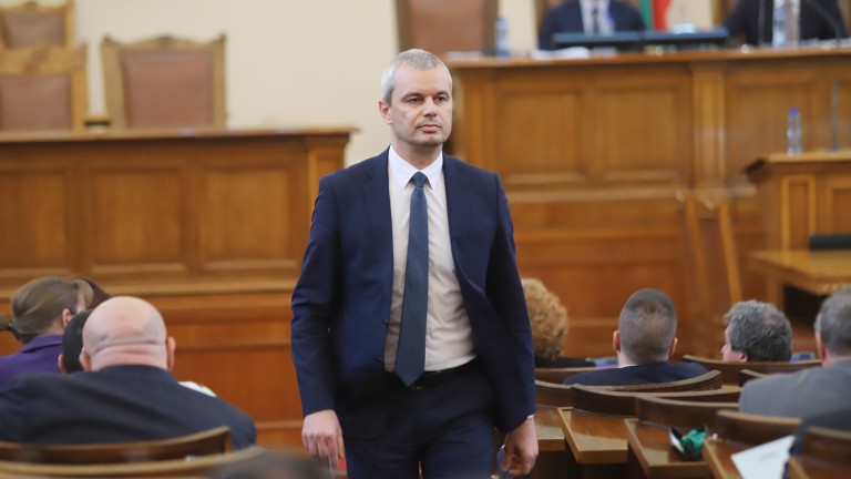 "Възраждане" настояха за референдум за ветото на РСМ