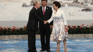 Путин обсъжда ядрената програма на КНДР с Южнокорейския президент