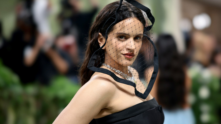 Глобален пробив за испанската суперзвезда Rosalía: LUX влиза в топ 10 по света, а състоянието ѝ доближава $10 млн.