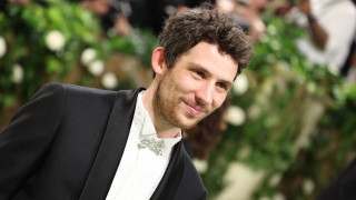 Джош О Конър е един от обещаващите млади актьори чиято кариера