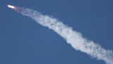 Три от интернет сателитите на SpaceX са загубили контакт със Земята