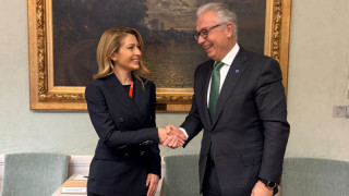 Изразяваме непоколебима подкрепа за решението на правителството и народа на