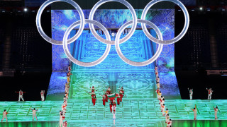 Около 14 50 часа дойде време на българската делегация да излезе