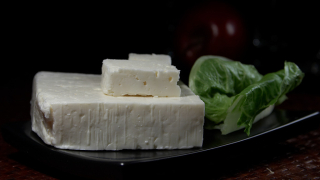 Млекопреработватели: 60% от сиренето на пазара не е сирене