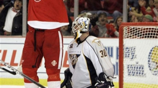 Йохан Францен разкъса "акулите" - 4 гола при победа със 7:1