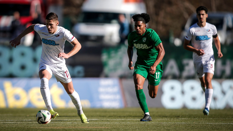 Берое - Септември 2:0 (Развой на срещата по минути)