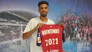 Бившият футболист на Левски Седрик Унтонджи си намери нов отбор