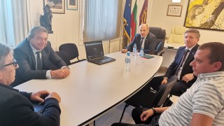 Тревожна е перспективата тъй като декември по прогноза се очертава