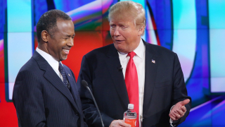 Клинтън лъже, да ми се извини, избухна Доналд Тръмп