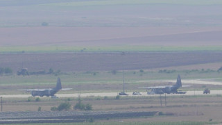 Спокойствие и без паника: Уверили сме Иран, че няма да участваме във войната
