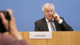 Изпълняващият длъжността министър на вътрешните работи на Германия Хорст Зеехофер