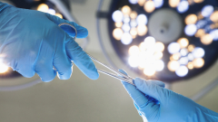 Неврохирург изтръгна червей от мозъка на жена с мистериозни симптоми в Австралия