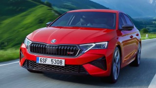 Skoda официално представи обновеното семейство на най популаряния модел на марката