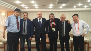 Китайците искат още български треньори и футболисти
