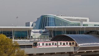 Покритият паркинг на Терминал 2 на Летище София ще бъде реновиран за 24,5 милиона лева