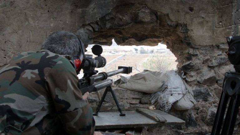 Десетки загинали при сражения между бунтовници в Северна Сирия