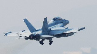Военен самолет се разби в САЩ, пилотите са спасени