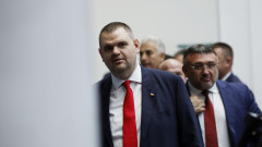 Делян Пеевски се ядоса на ДБ: Провалени политици, които фабрикуват лъжи