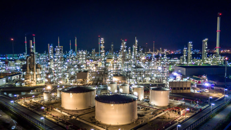 Saudi Aramco купи нефтохимически завод за $70 милиарда