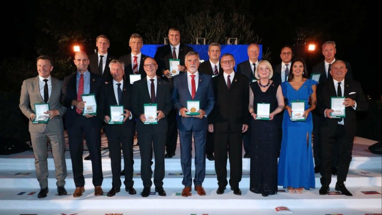 Президентът на Българската федерация по волейбол Любомир Ганев участва в