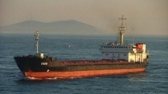 Дронове удариха кораб с хуманитарна помощ за Газа