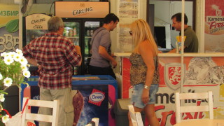 2326 проверки извършиха инспекторите към отделите Контрол на храните към