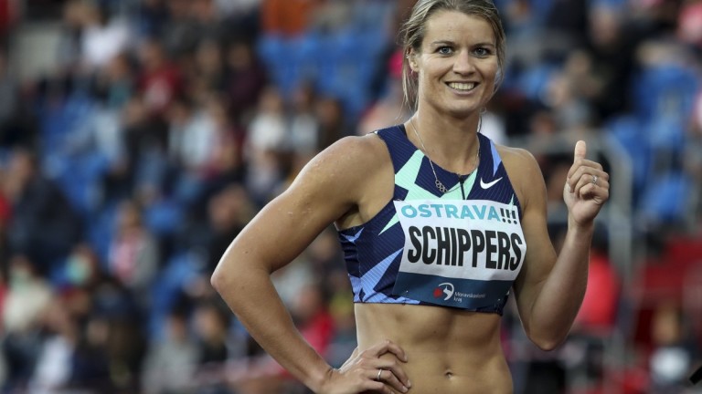 Дафне Скиперс с европейски рекорд в бягането на 150 метра