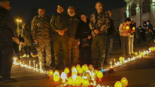 Премиерът на Армения Никол Пашинян обяви че стотици арменски военнослужещи