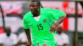 Нигерийската футболна общественост е в траур след новината че бившият