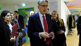 Изкуственият интелект ще изглежда заплаха за просперитета и препитанието на