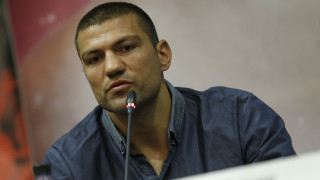 Не съм тук да коментирам някакви журналистки На мен ми