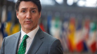 Канада налага мита от 25 върху внос от САЩ на