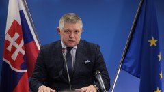 Многохилядни протести срещу Фицо се проведоха в Словакия