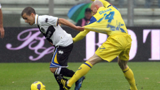 Божинов игра 70 минути за Парма, „дуковете” на дъното